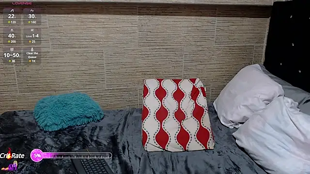 pretty cristal69 online show from February 26, 2025, 1:00 am