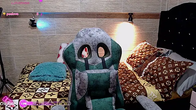 pretty cristal69 online show from March 7, 2025, 12:37 am