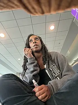 Your Paris online show from March 9, 2026, 2:54 pm