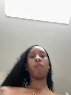 Your Paris online show from April 16, 2026, 10:01 pm