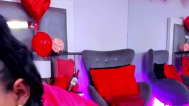 Evangeline Taylorr online show from February 19, 2025, 1:17 pm