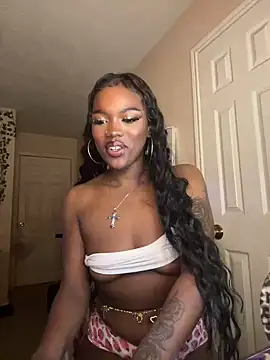 Snapshot of magicalc00ch chatting on January 22, 2025, 5:59 am magicalc00ch online show from January 22, 2025, 5:59 am