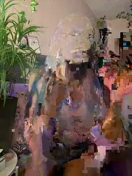 Snapshot of magicalc00ch chatting on January 29, 2025, 2:51 am magicalc00ch online show from January 29, 2025, 2:51 am