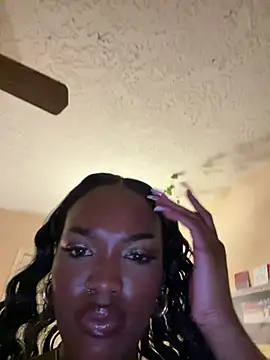 Snapshot of magicalc00ch chatting on March 23, 2025, 5:32 am magicalc00ch online show from March 23, 2025, 5:32 am