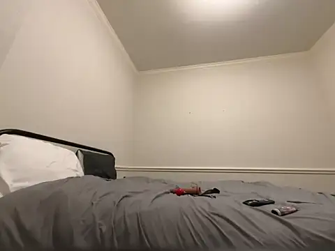 Snapshot of magicalc00ch chatting on April 15, 2026, 9:37 pm magicalc00ch online show from April 15, 2026, 9:37 pm