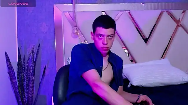 Dominate Alison online show from April 9, 2026, 1:05 am