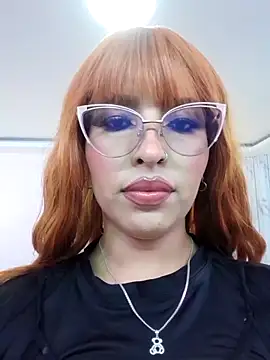 MadelaineJones online show from September 18, 2025, 7:16 pm