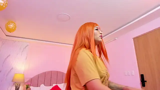 MadelaineJones online show from April 19, 2026, 12:48 pm