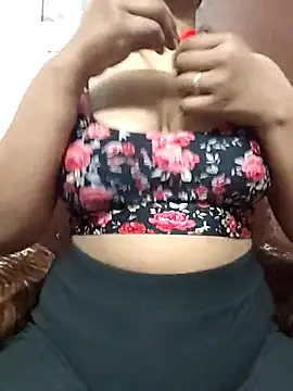 MohiniHott online show from March 7, 2025, 7:52 am