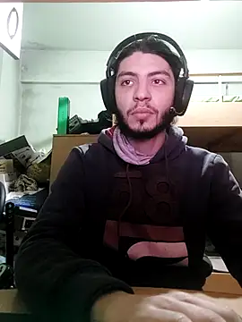 Snapshot of kleineid77 chatting on February 25, 2025, 5:15 pm kleineid77 online show from February 25, 2025, 5:15 pm