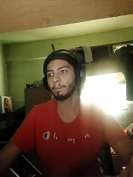 Snapshot of kleineid77 chatting on October 26, 2025, 1:28 pm kleineid77 online show from October 26, 2025, 1:28 pm