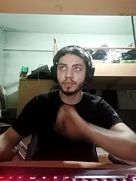 Snapshot of kleineid77 chatting on March 19, 2026, 4:11 pm kleineid77 online show from March 19, 2026, 4:11 pm