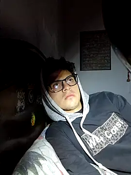 Josudaln2 online show from November 15, 2025, 9:28 am