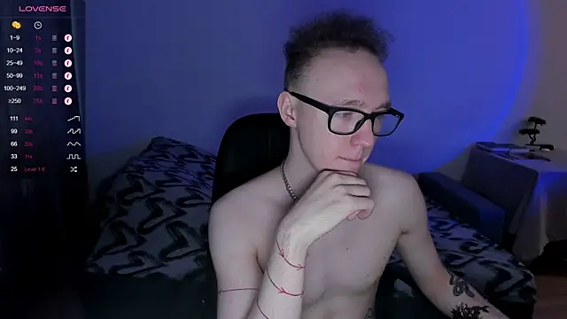 Alex silents online show from December 24, 2024, 11:06 am