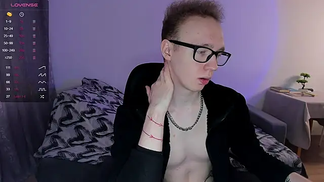 Alex silents online show from February 1, 2025, 10:48 am