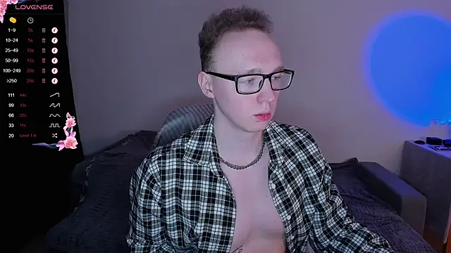 Snapshot of Alex_silents chatting on January 10, 2026, 12:40 pm Alex silents online show from January 10, 2026, 12:40 pm