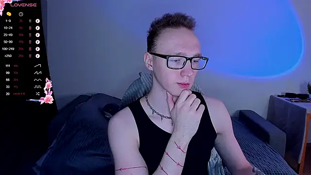 Snapshot of Alex_silents chatting on January 17, 2026, 12:21 pm Alex silents online show from January 17, 2026, 12:21 pm