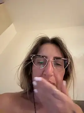 casalinga88 online show from November 28, 2025, 6:38 am