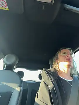 casalinga88 online show from April 18, 2026, 5:55 am