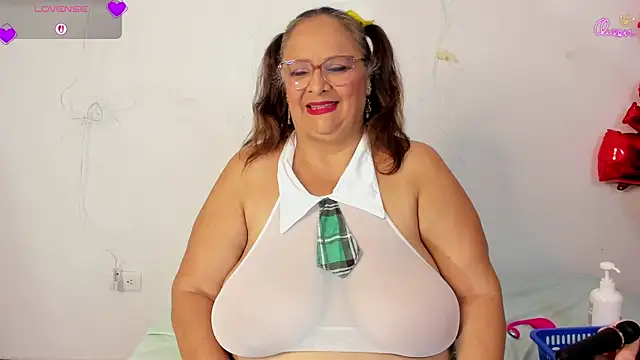 BBW salome online show from April 21, 2026, 7:28 pm