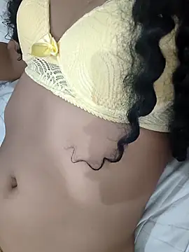 fernandasweet online show from March 7, 2026, 11:35 pm