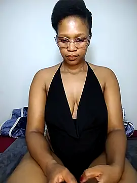 Curvy sluty online show from March 12, 2025, 4:13 pm