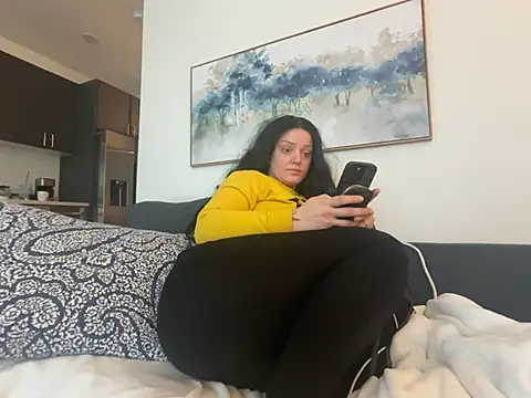 Snapshot of tatted-bitty chatting on March 4, 2025, 7:54 pm tatted-bitty online show from March 4, 2025, 7:54 pm