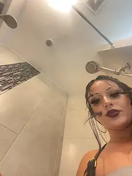 Snapshot of tatted-bitty chatting on October 1, 2025, 2:50 am tatted-bitty online show from October 1, 2025, 2:50 am