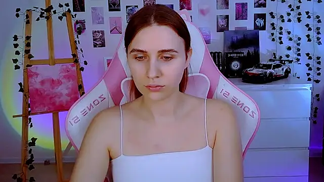 AliceCharmy online show from January 20, 2025, 11:45 am