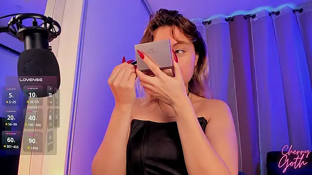 Snapshot of CherryGoth chatting on September 15, 2025, 1:11 pm CherryGoth online show from September 15, 2025, 1:11 pm