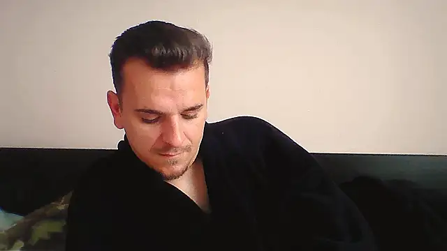 Huge cock22cm online show from November 23, 2025, 9:20 am