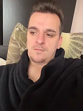 Huge cock22cm online show from February 26, 2026, 8:57 am