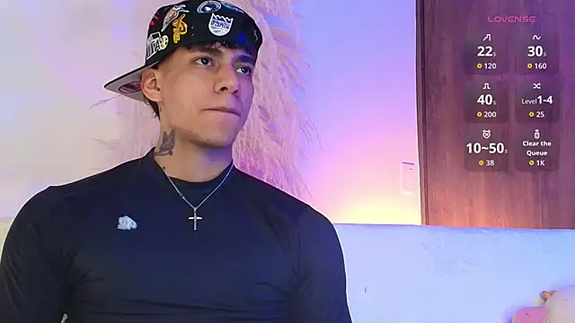 Josep Davies online show from September 8, 2025, 11:26 pm