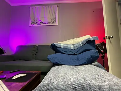 mouser21212 online show from February 19, 2025, 4:00 pm