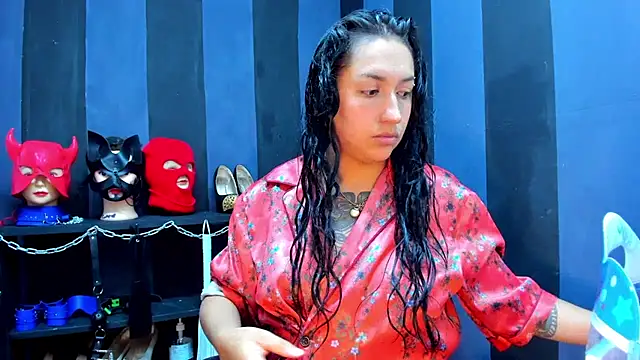 LucyStrike  online show from January 27, 2025, 3:04 am