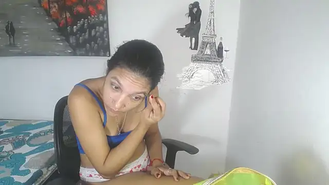 Snapshot of KamileLatinasexy chatting on May 5, 2026, 3:25 am KamileLatinasexy online show from May 5, 2026, 3:25 am