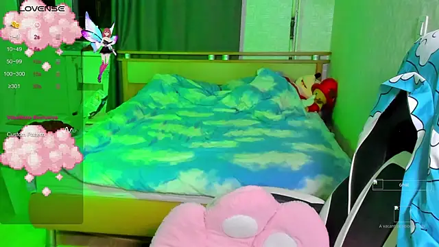 folinskayyya online show from October 4, 2025, 4:05 pm