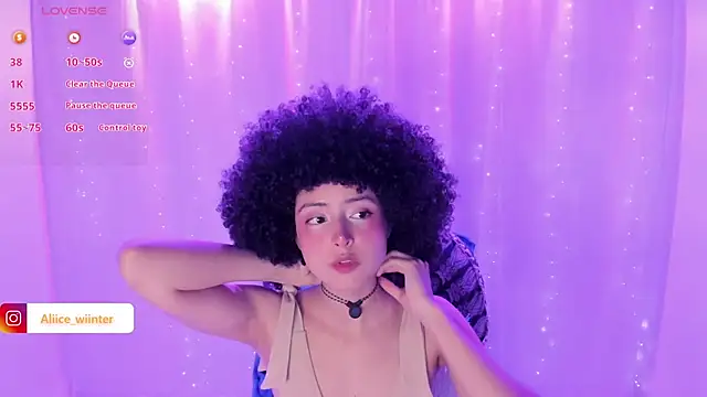 Alice winter  online show from March 19, 2025, 7:27 pm