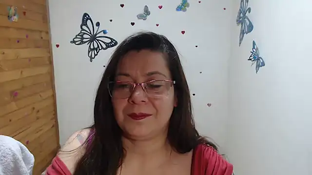 lilisa777 online show from July 14, 2026, 2:05 am