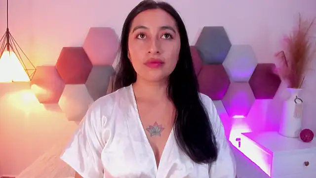 LisaHadwin online show from January 23, 2025, 6:24 pm