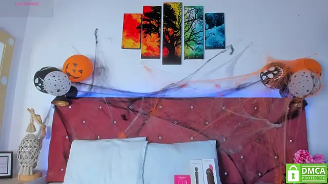 Ruth harvey  online show from October 31, 2025, 12:17 pm