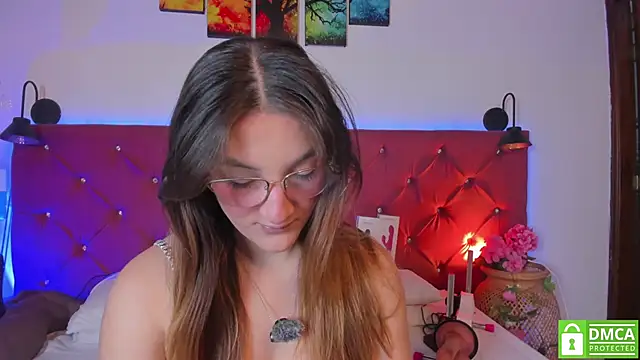 Ruth harvey  online show from April 20, 2026, 12:08 pm