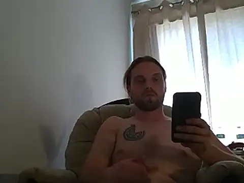 VitaminmanFL online show from March 20, 2025, 6:31 pm