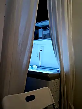 VitaminmanFL online show from October 26, 2025, 1:55 am