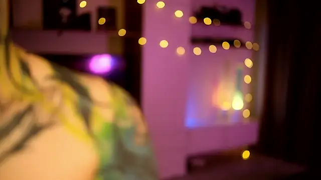 AcidPie online show from December 18, 2024, 11:30 pm