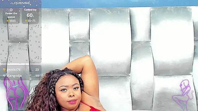 CamilaBenitez online show from February 7, 2025, 12:53 am