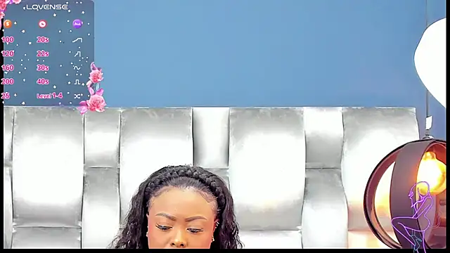 CamilaBenitez online show from November 30, 2025, 1:31 am