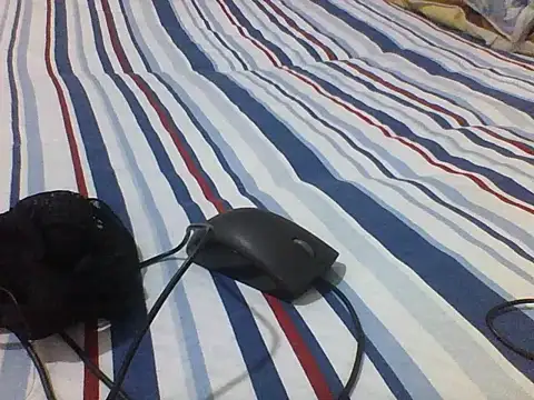 Snapshot of princess-cutie12 chatting on November 28, 2025, 9:12 am princess-cutie12 online show from November 28, 2025, 9:12 am