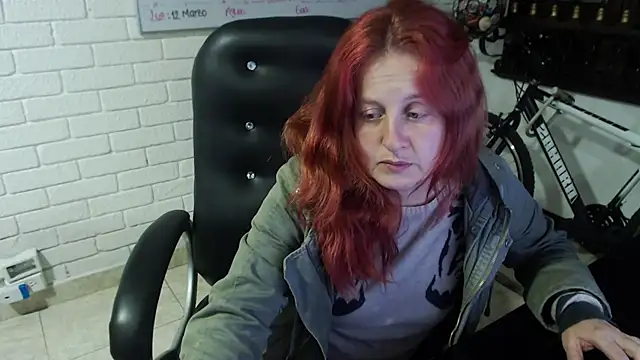 ViioletaMora online show from March 7, 2025, 10:56 am