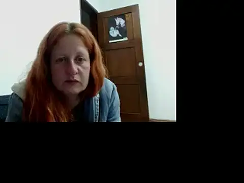 ViioletaMora online show from October 9, 2025, 4:54 am